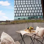 Appartement Charm 2 - Great 2-bdr With Shared Garden And Balcony Copenhague