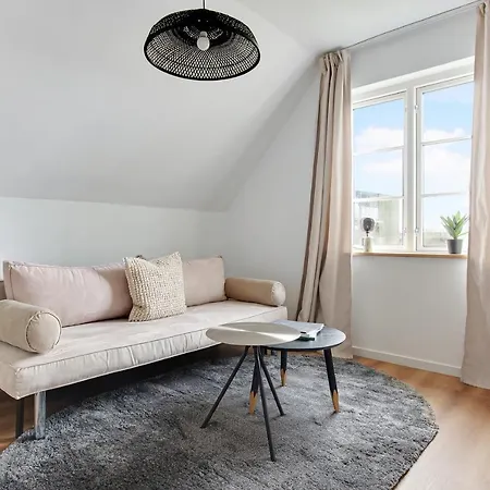 Apartment Sanders Charm - Amazing Two-bedroom With Shared Garden Copenhagen
