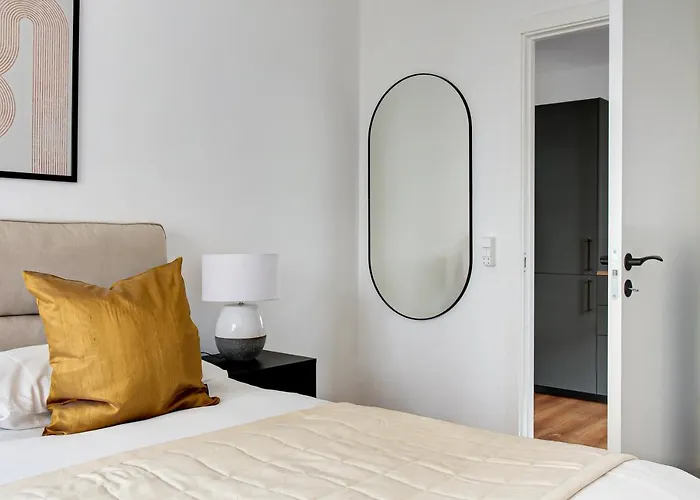 Charm 2 - Great 2-bdr With Shared Garden And Balcony * Copenhague