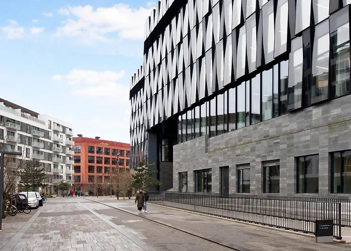 Apartamento Charm 2 - Great 2-bdr With Shared Garden And Balcony